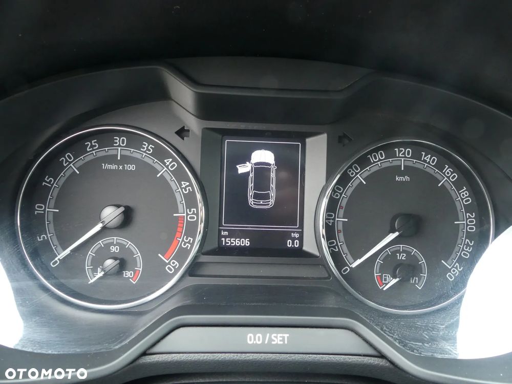 Skoda Octavia 1.6 TDI SCR Style - 25