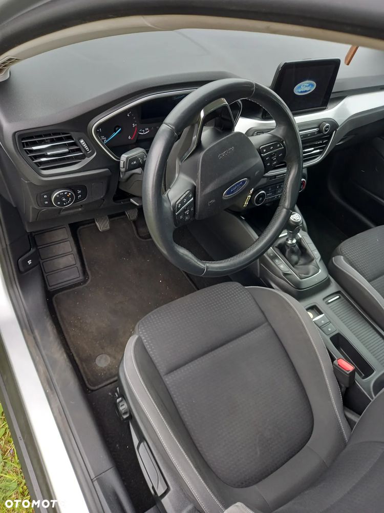 Ford Focus 1.5 EcoBlue Titanium X - 17