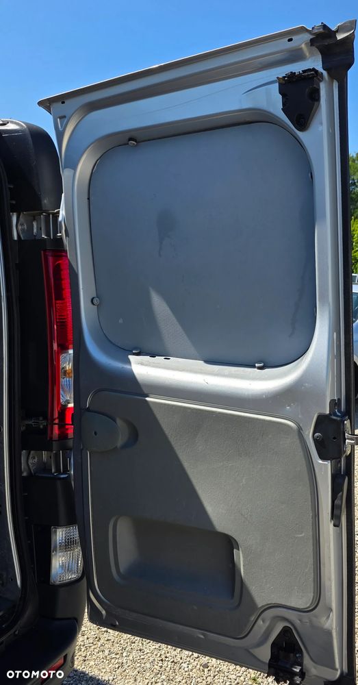 Renault TRAFIC - 27