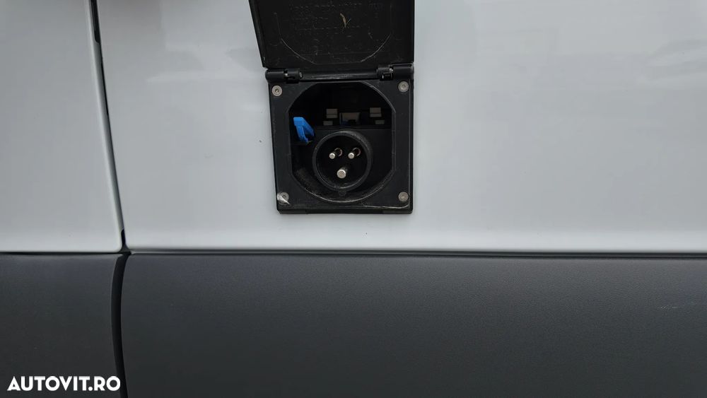 Mercedes-Benz Sprinter Hochraum-Kühlkasten 317 CDI RWD - 10