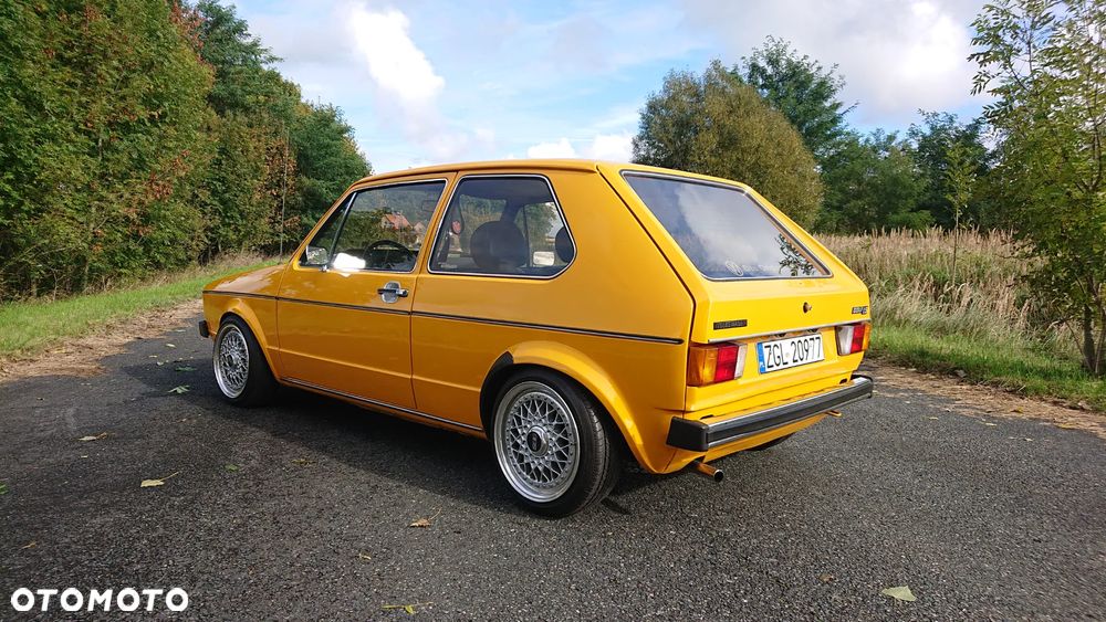 Volkswagen Golf 1.6 D - 16