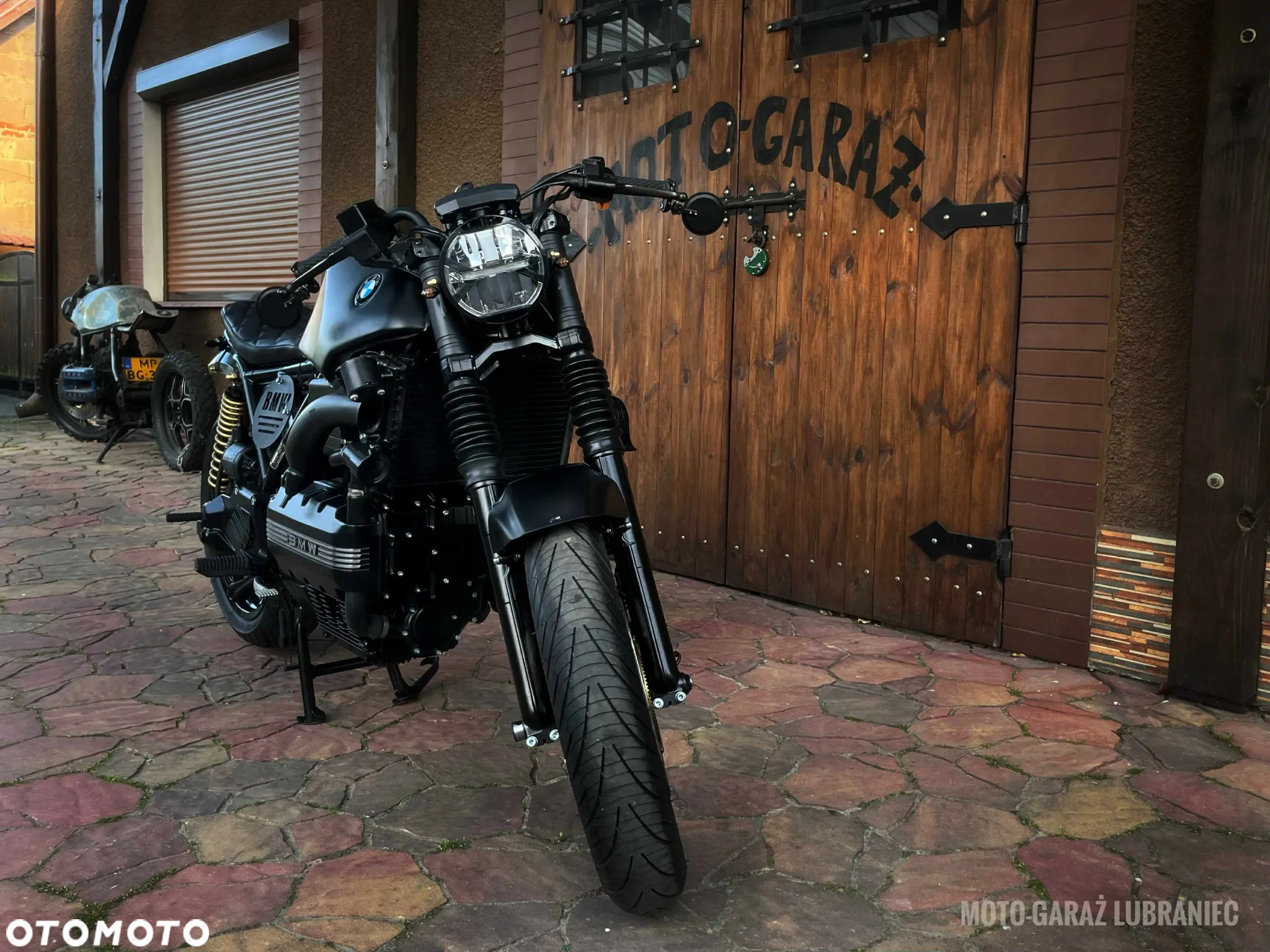 BMW K - 11