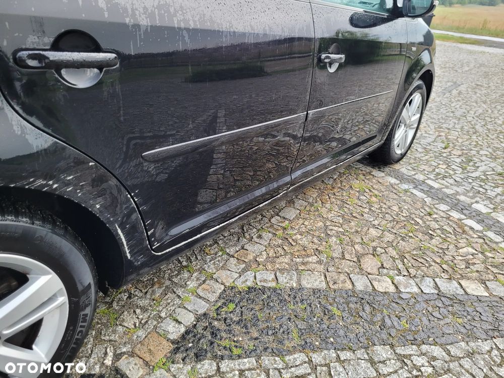 Volkswagen Touran 2.0 TDI DPF MATCH - 35