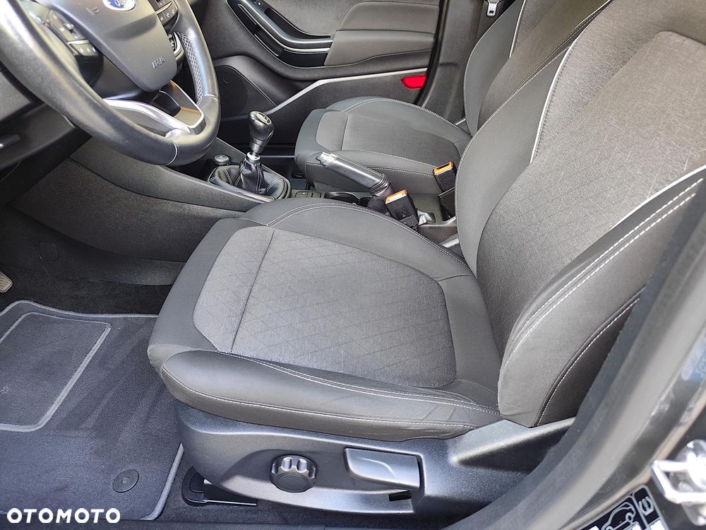 Ford Fiesta - 26