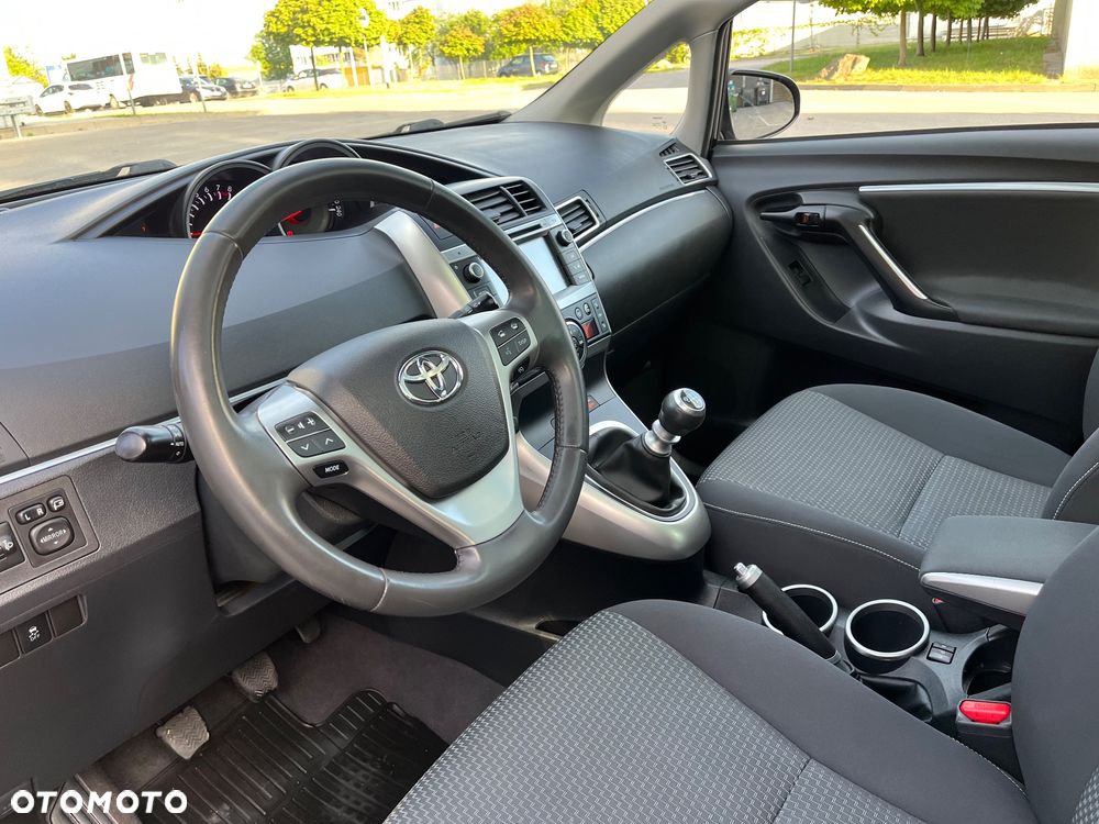Toyota Verso 1.6 5-Sitzer Comfort - 13