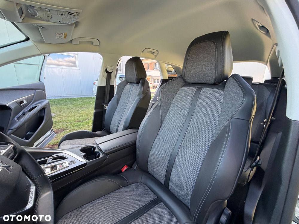 Peugeot 3008 PureTech 130 Stop & Start GPF EAT8 Allure - 18