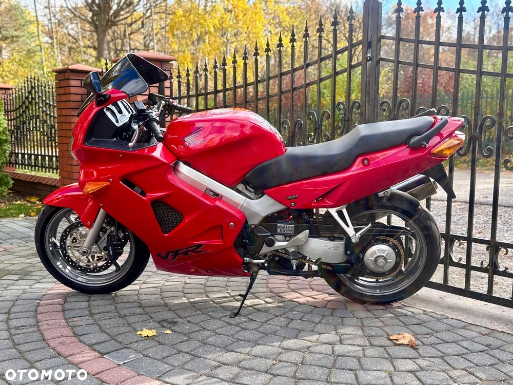 Honda VFR - 7