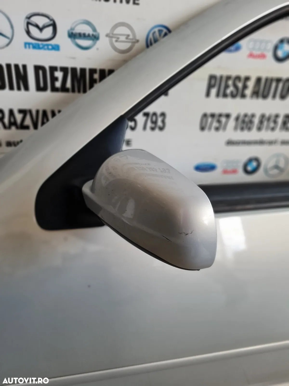 Oglinda Dreapta Vw Bora Electrica - Dezmembrari Arad - 4