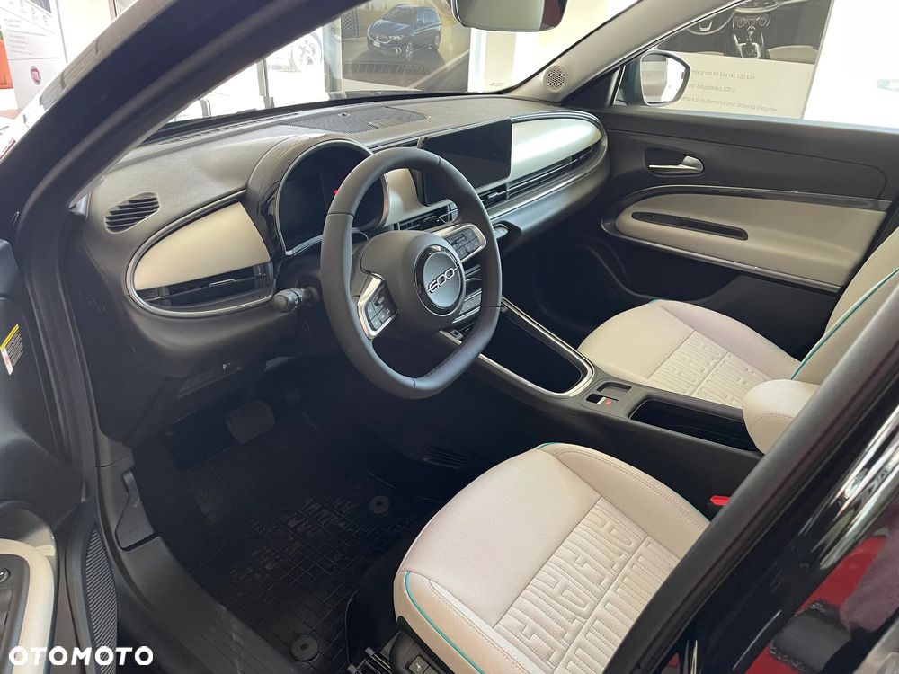 Fiat 600 1.2 Turbo La Prima eDCT - 7