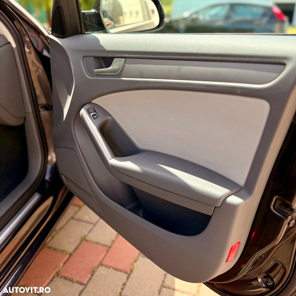 Audi A4 2.0 TDI ultra DPF Attraction - 22