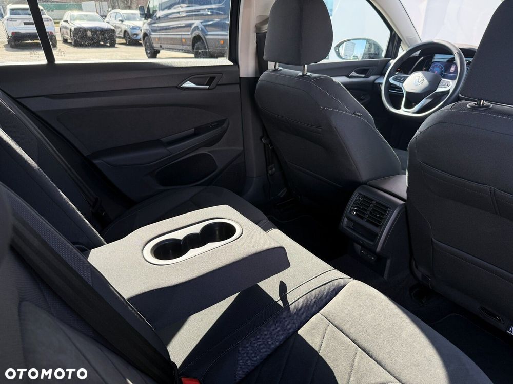 Volkswagen Golf Variant 1.5 eTSI mHEV Life DSG - 28