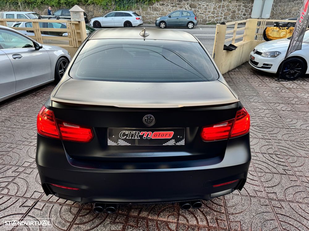 BMW 320 d DPF Blue Performance Edition Sport - 12
