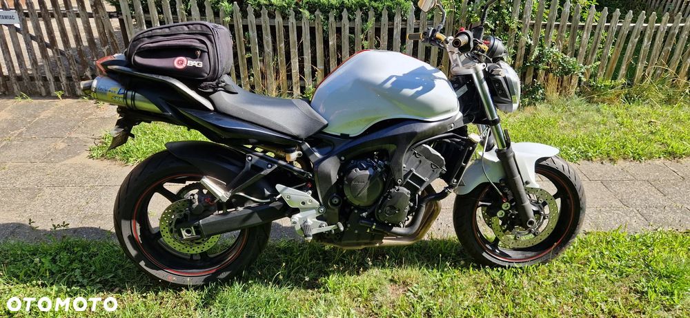 Yamaha FZ6 - 22