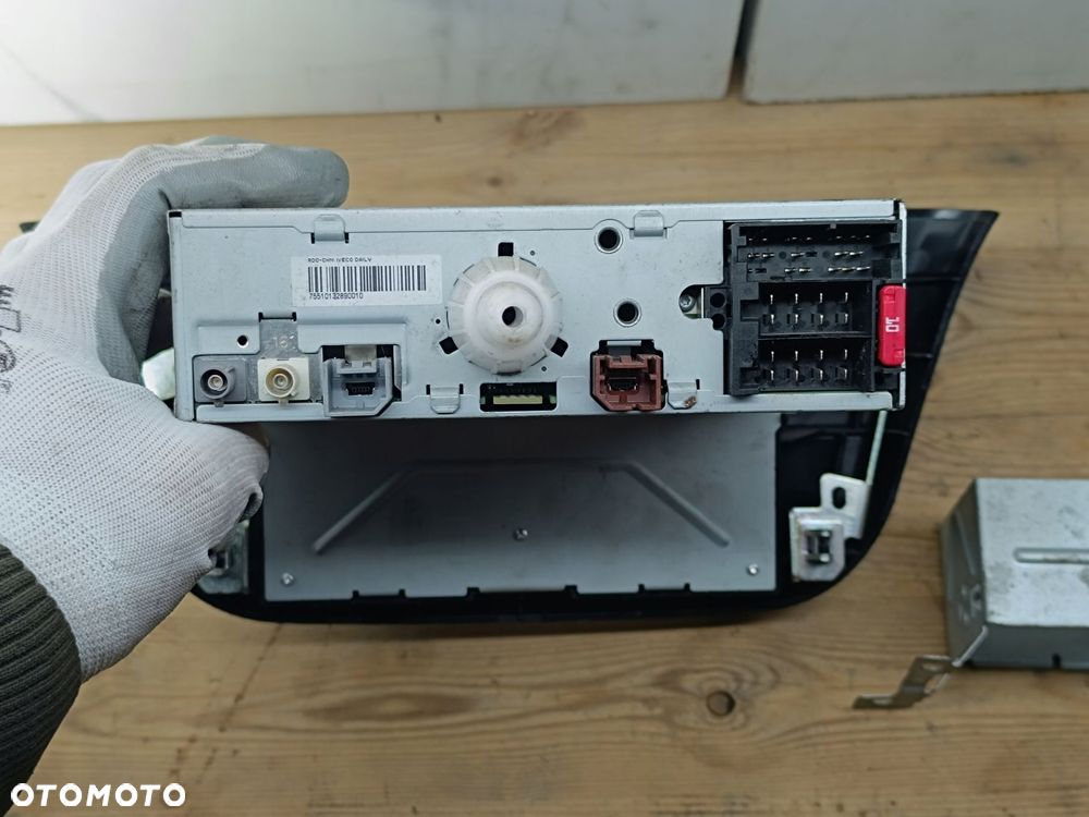 radio fabryczne mp3 fm dab bluetooth iveco daily 14+ - 7