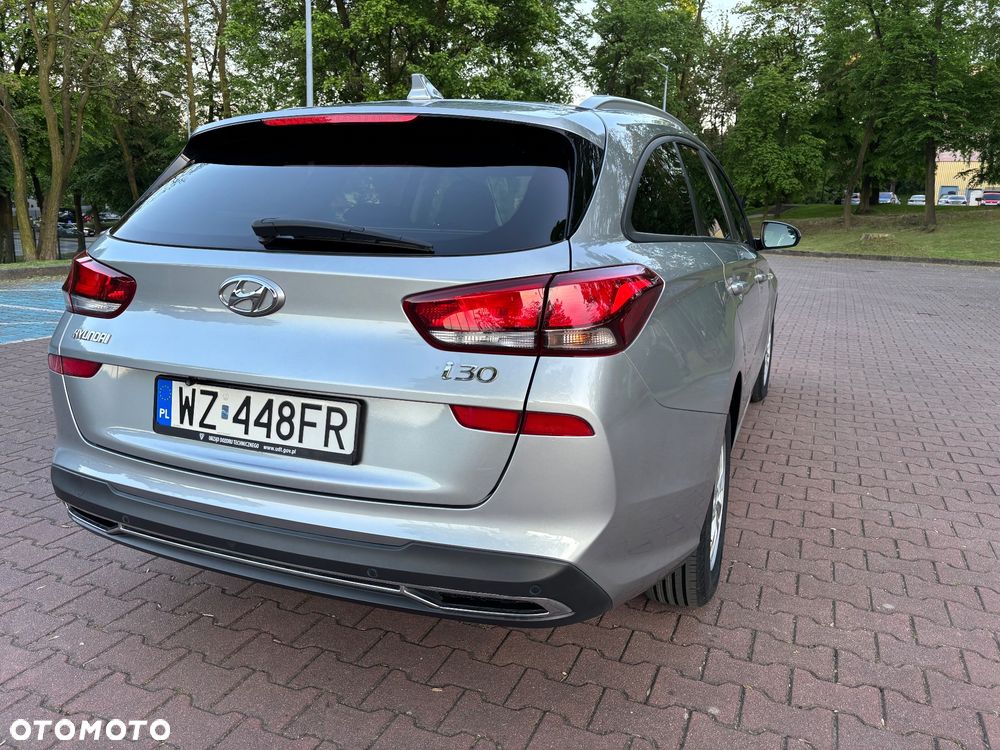 Hyundai i30 1.0 T-GDI Modern - 11
