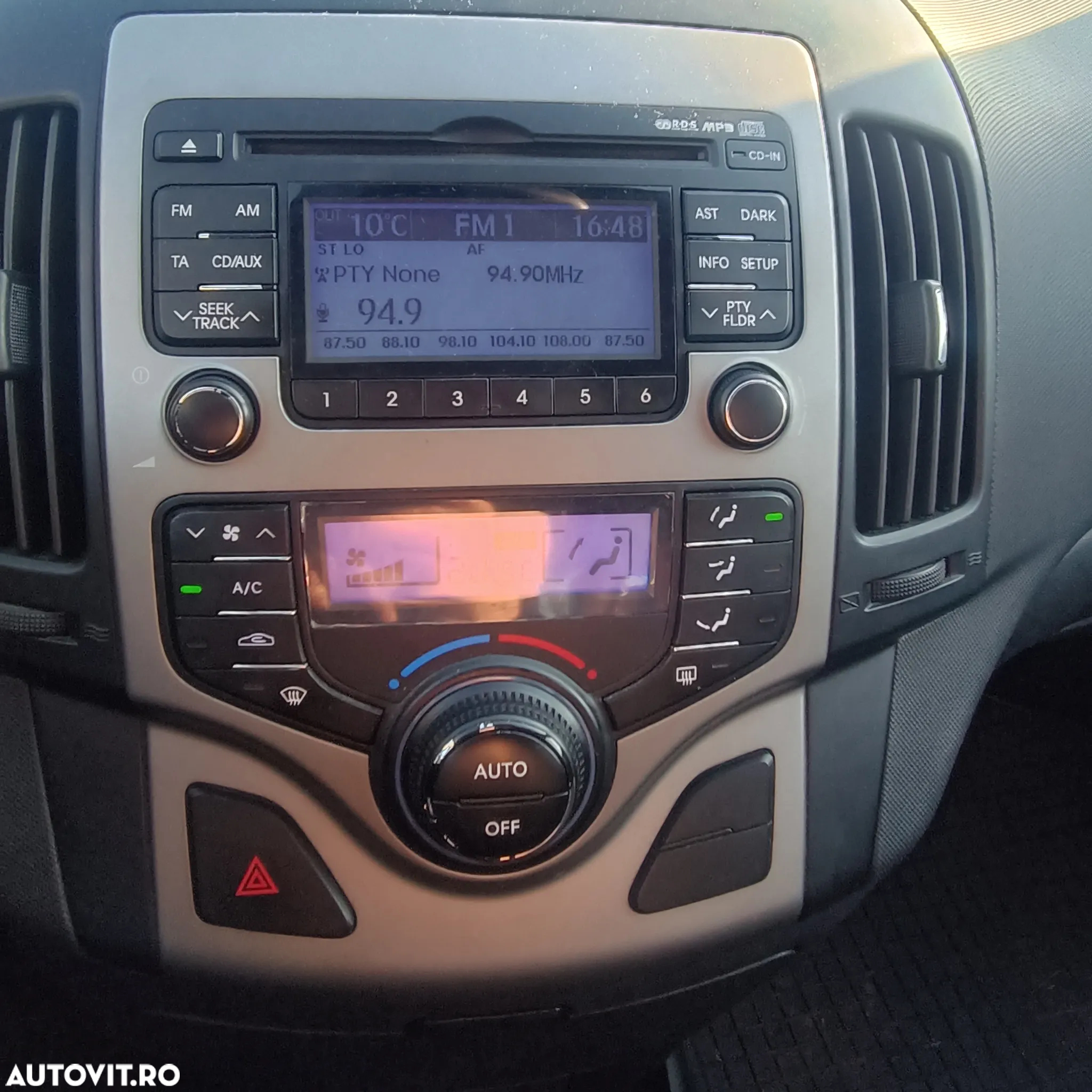 Hyundai i30 1.6 CRDi GLS COMFORT - 7