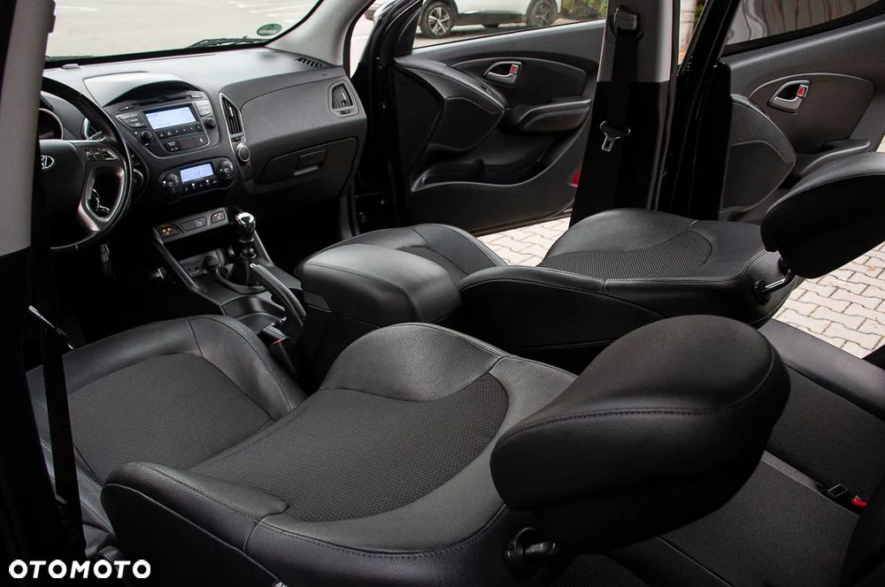 Hyundai ix35 1.6 GDI Premium 2WD - 11