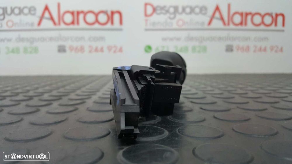 CONTROLE DE VOLANTE MULTIFUNCIONAL PEUGEOT PARTNER (S2) COMBI PLUS - 5