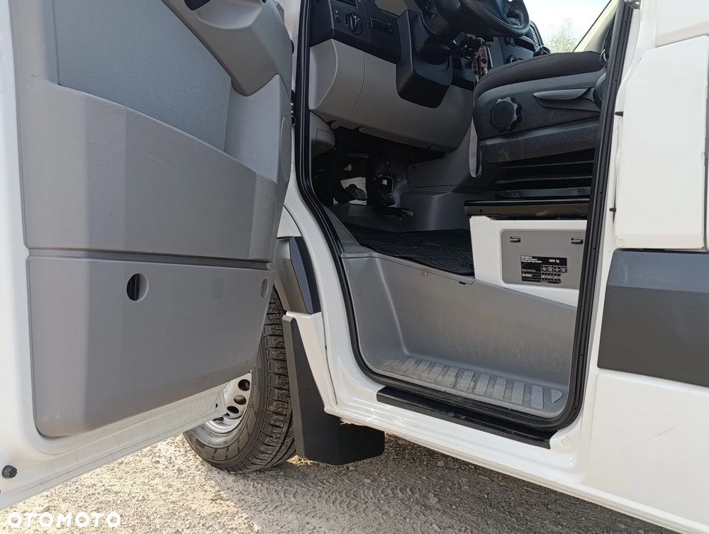 Volkswagen Crafter - 17