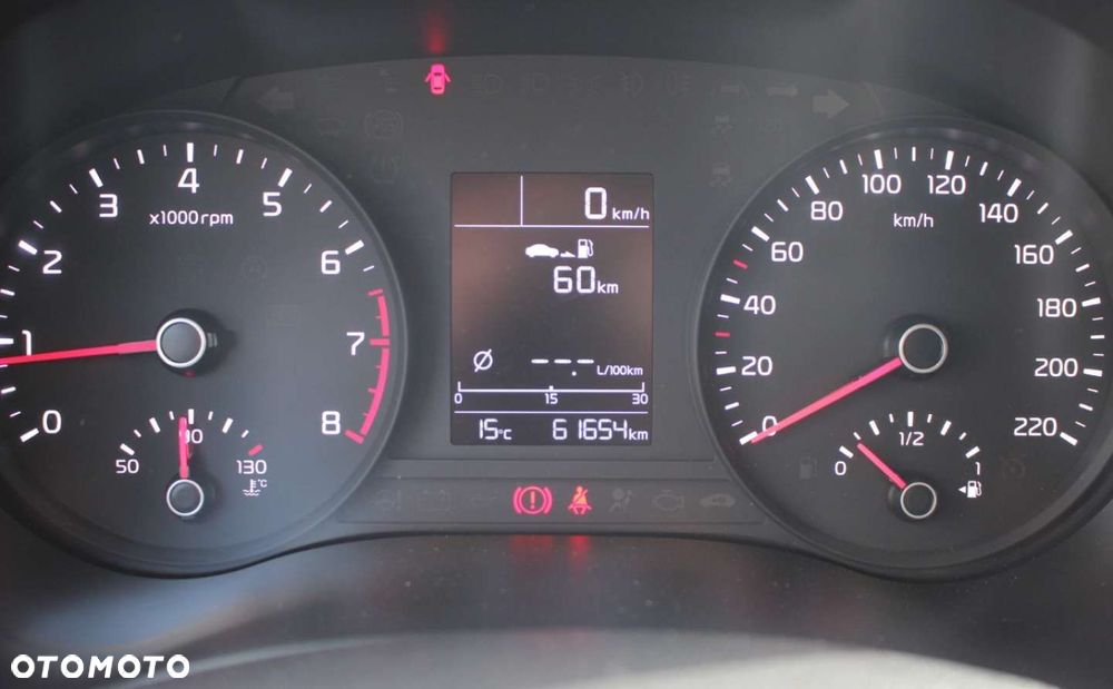 Kia Rio - 10