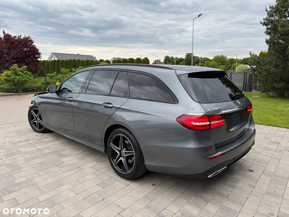 Mercedes-Benz Klasa E 200 d 9G-TRONIC AMG Line - 4