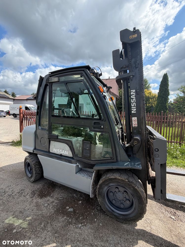 Nissan YG1D24300 - 4