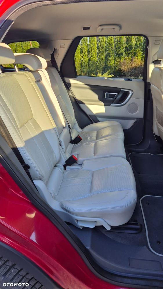 Land Rover Discovery Sport 2.0 TD4 HSE Luxury - 6