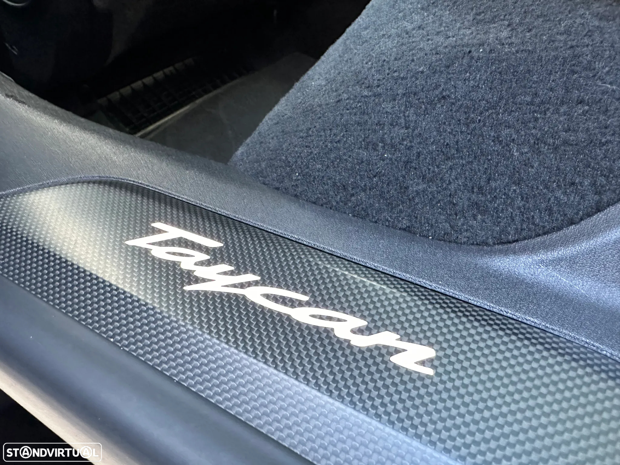 Porsche Taycan Turbo S - 41