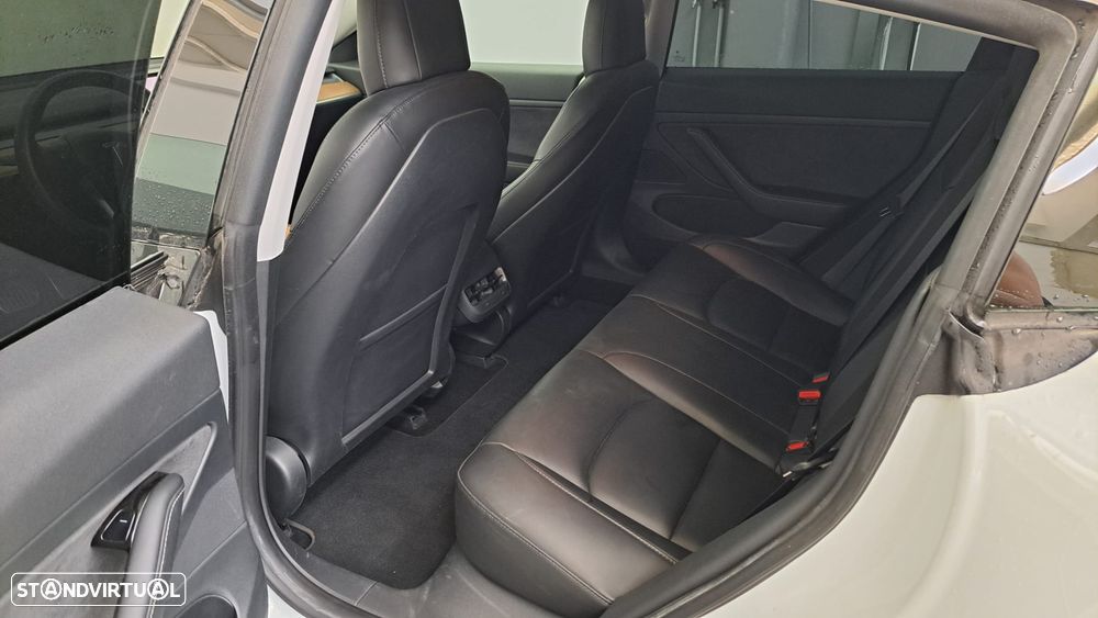 Tesla Model 3 Standard Range Plus RWD - 31