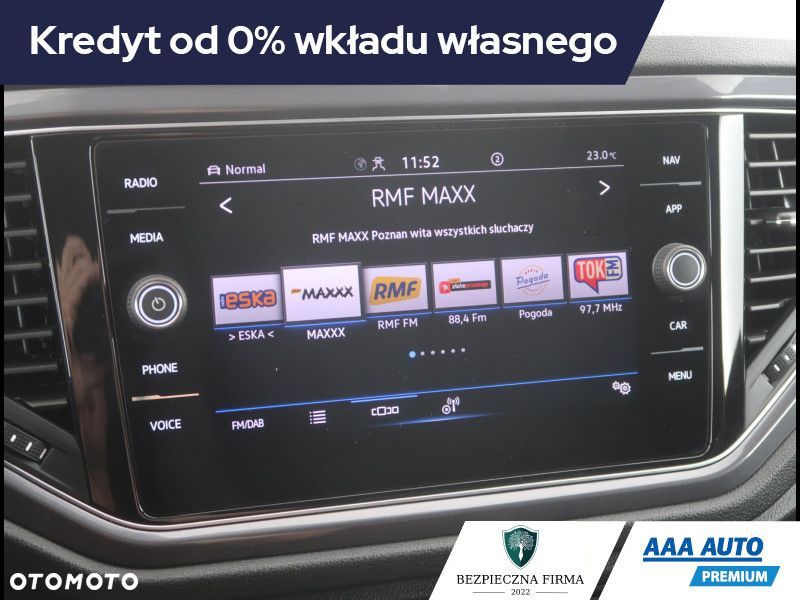 Volkswagen T-Roc - 14