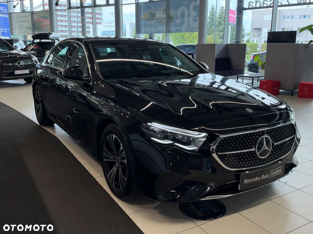 Mercedes-Benz Klasa E 200 mHEV Avantgarde 9G-Tronic - 14