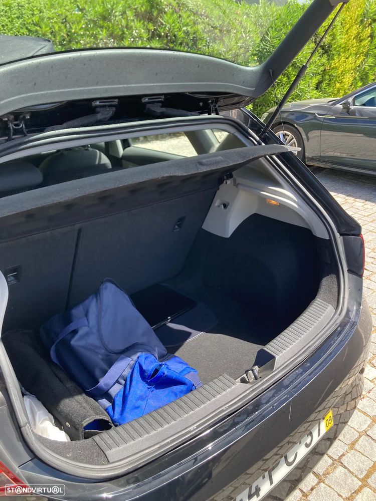 SEAT Leon 1.6 TDI Reference Ecomotive - 17