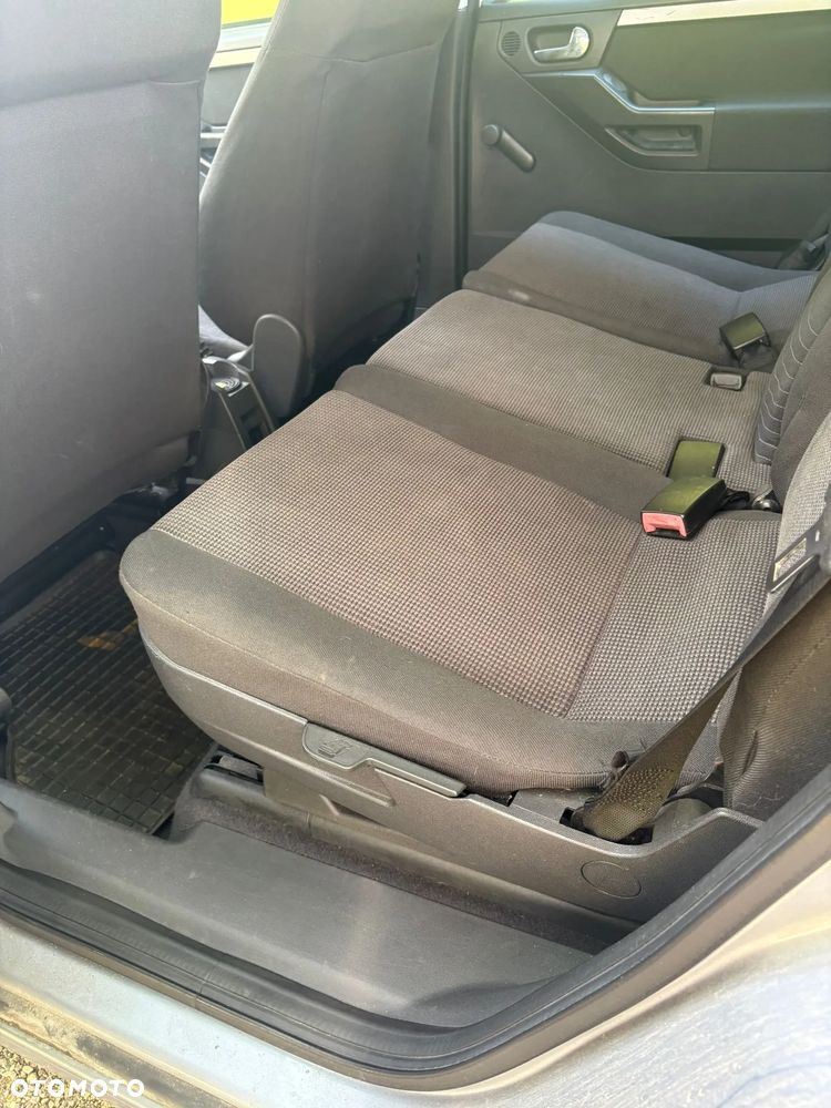 Opel Meriva - 8
