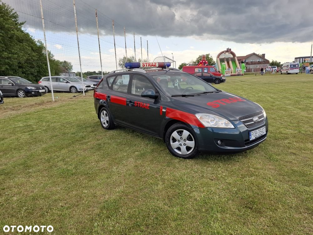 Kia Ceed - 3