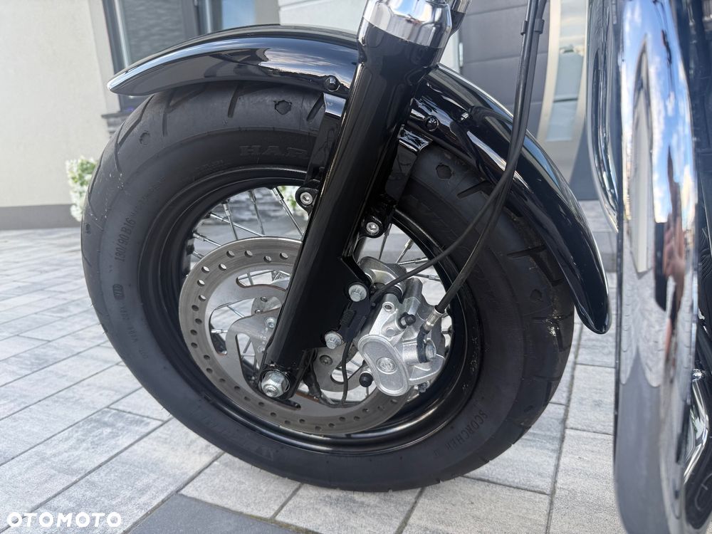 Harley-Davidson Sportster Custom 1200C - 26