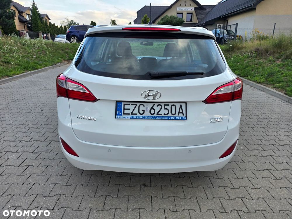 Hyundai i30 - 12