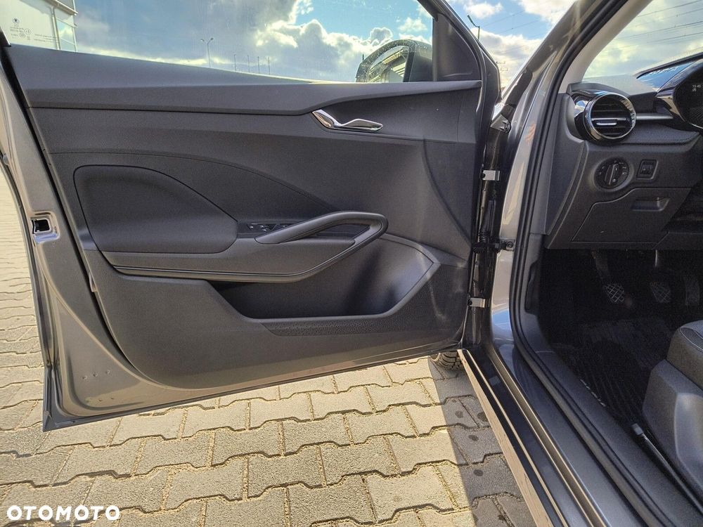 Skoda Fabia 1.0 TSI Edition 130 - 10