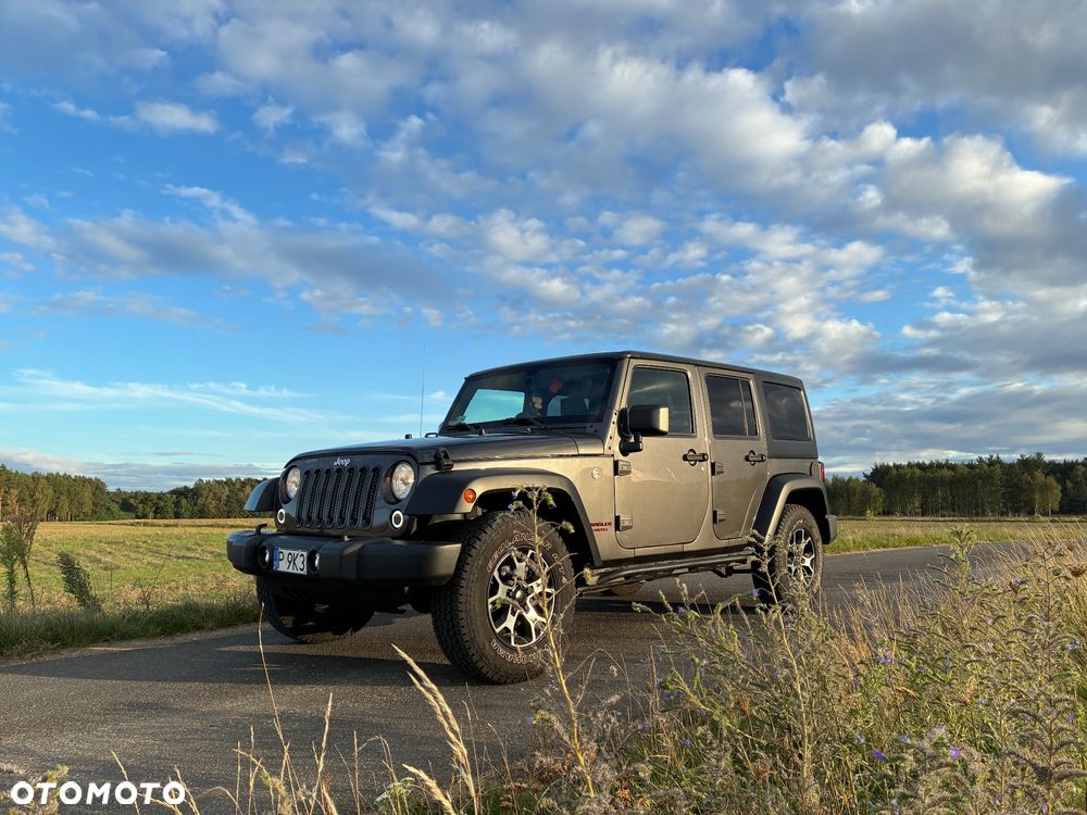 Jeep Wrangler - 26