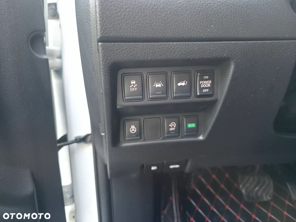 Nissan X-Trail 2.0 dCi Acenta Xtronic 4WD - 24