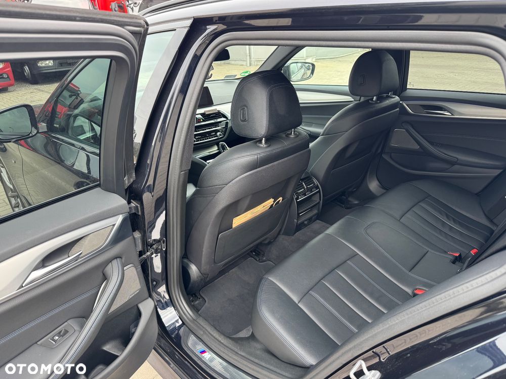 BMW Seria 5 530d xDrive Sport Line - 26
