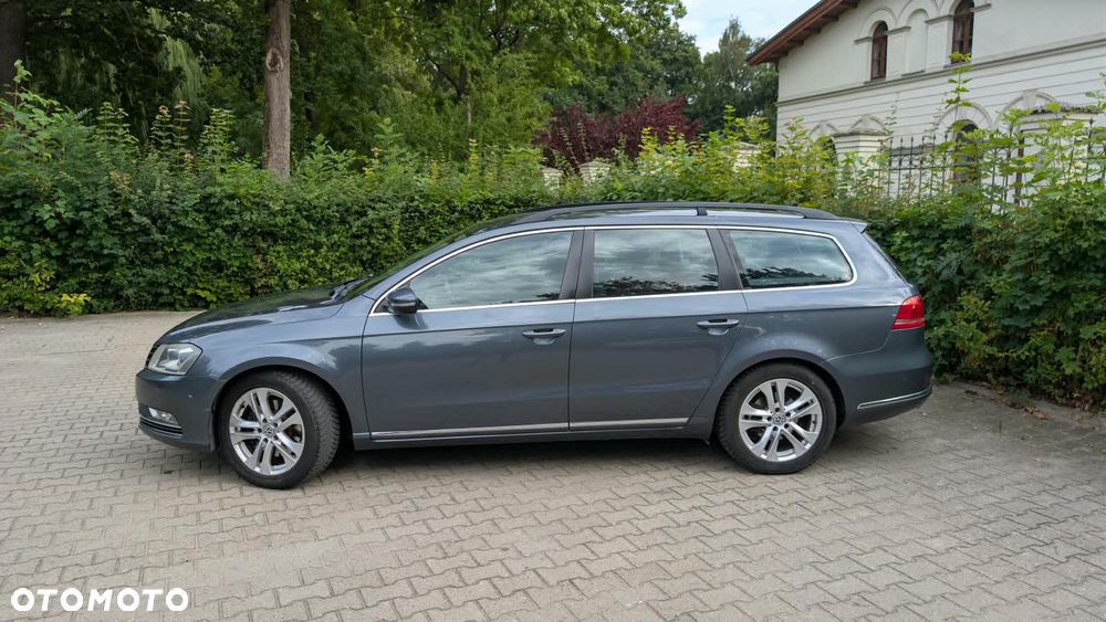Volkswagen Passat 2.0 TDI DPF Highline DSG - 11
