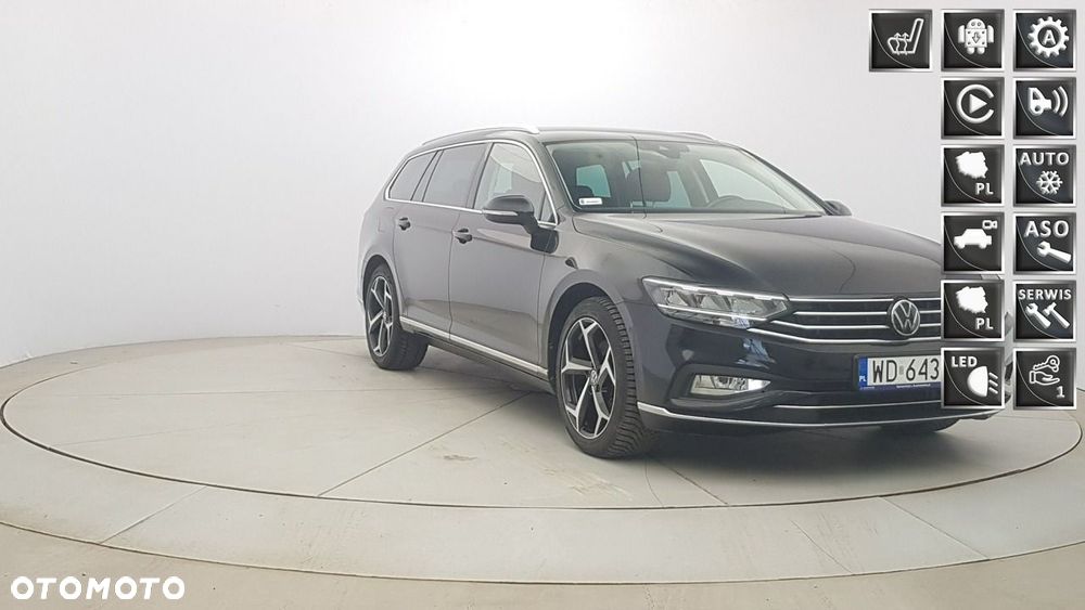 Volkswagen Passat - 1