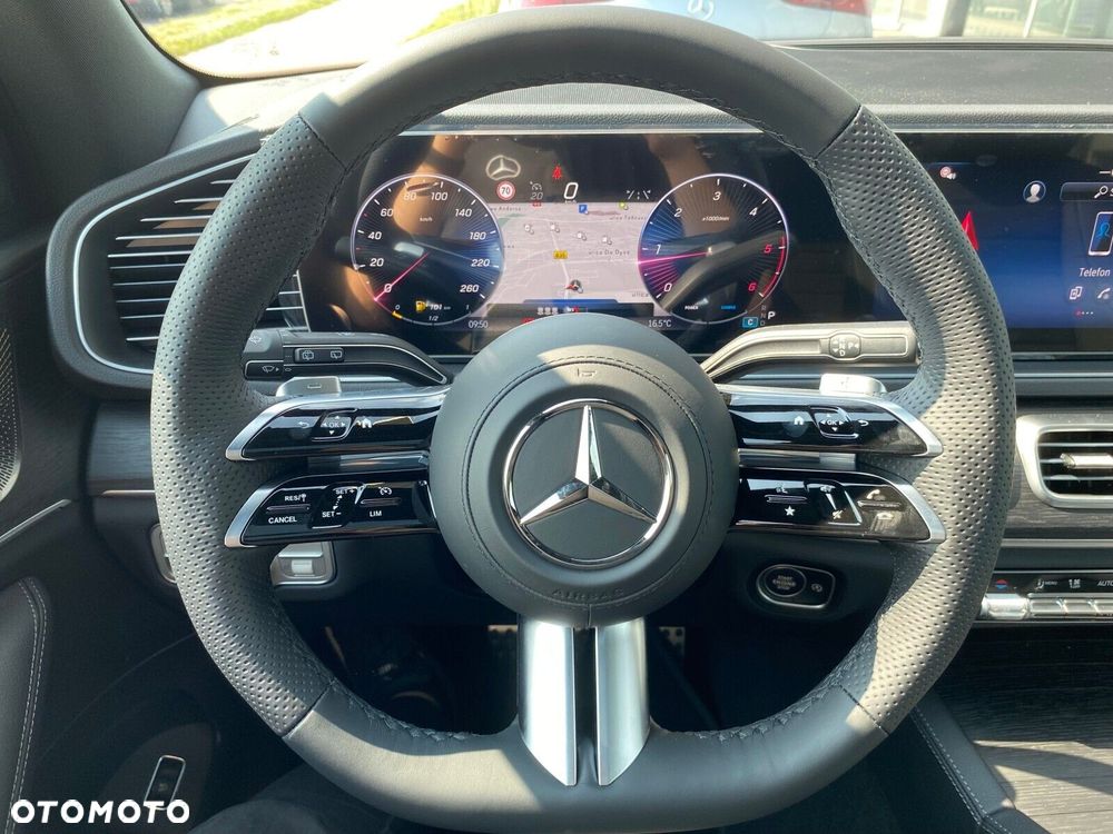 Mercedes-Benz GLE - 11