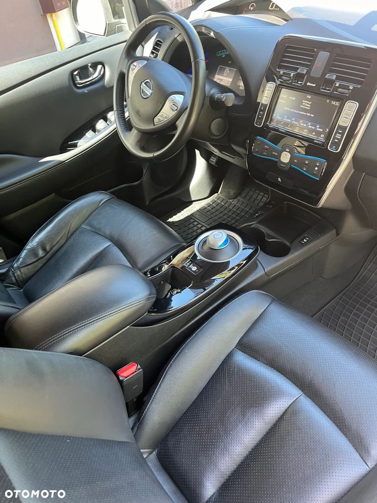 Nissan Leaf 30 kWh (mit Batterie) Tekna - 11
