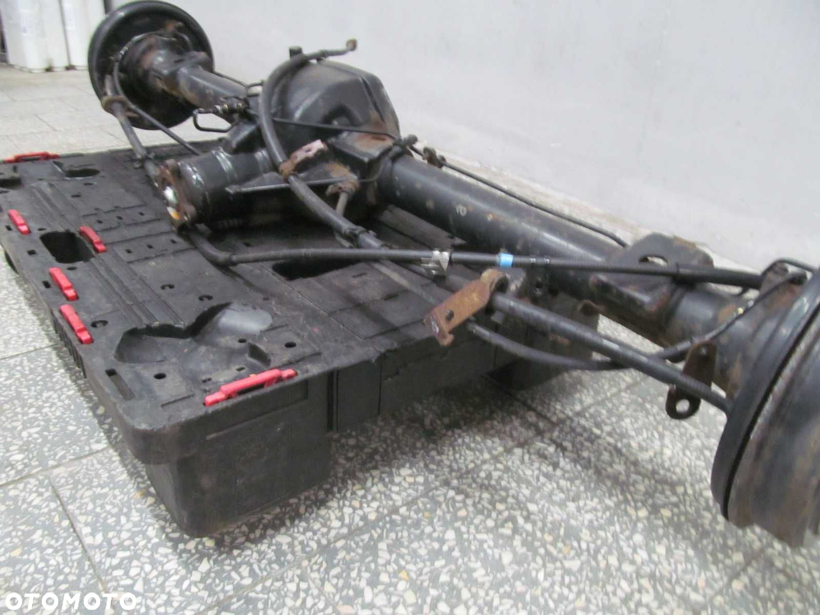 PIAGGIO PORTER HIJET PFAU 06- MOST TYL DYFER ABS - 4
