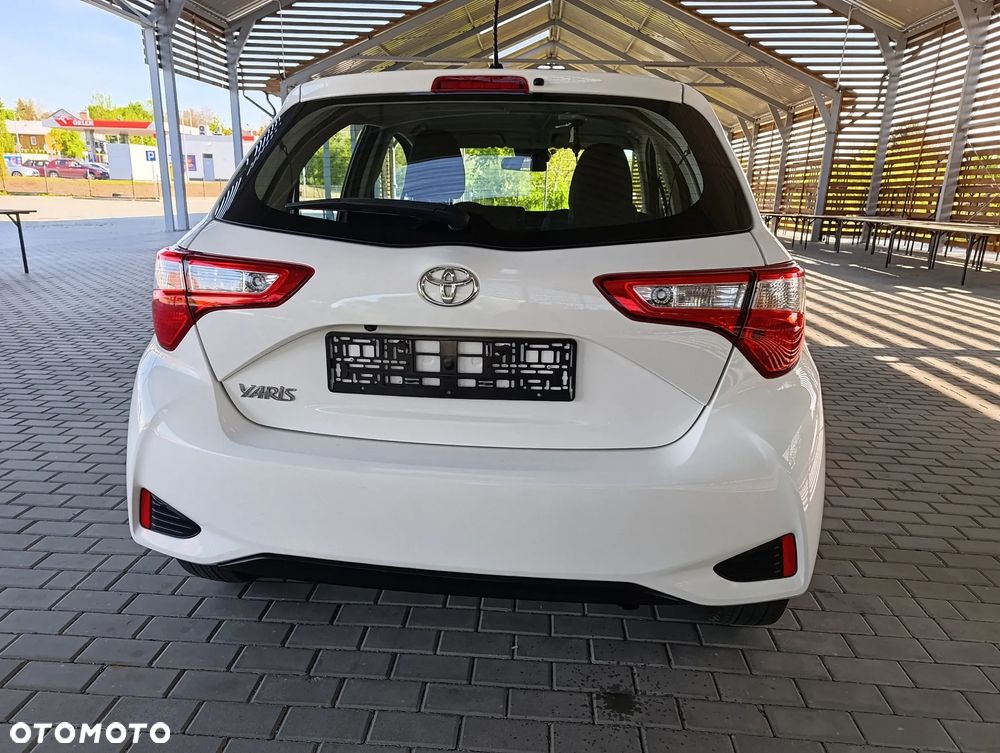 Toyota Yaris - 9