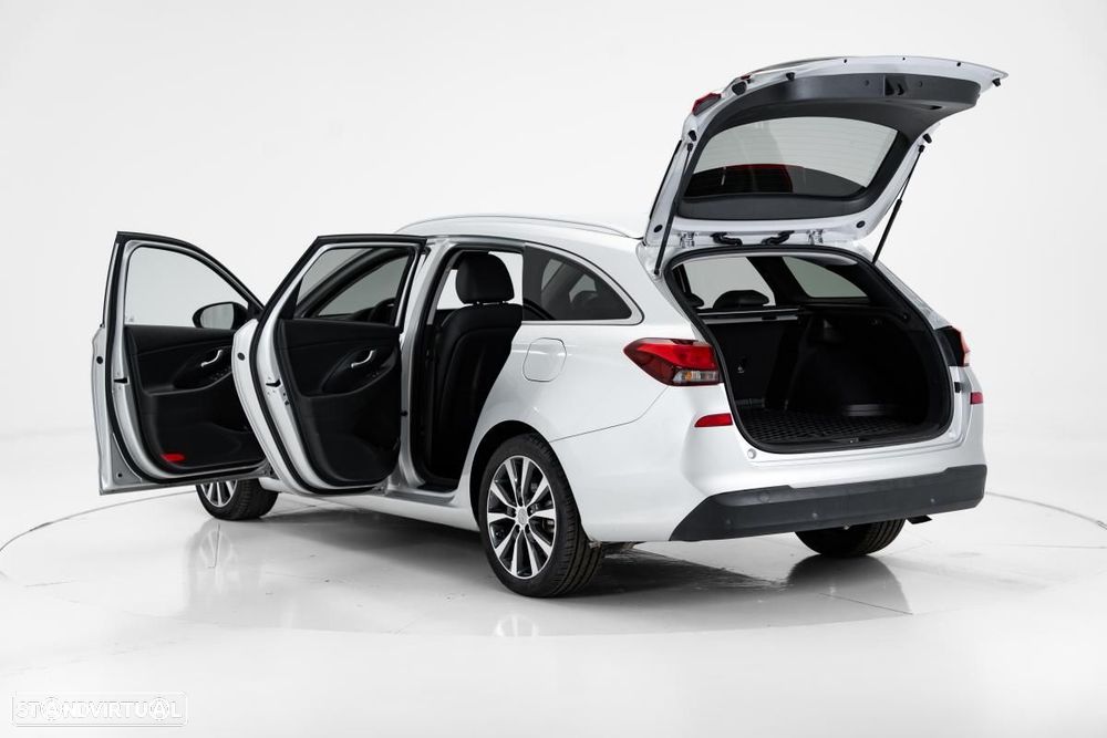 Hyundai i30 SW - 5