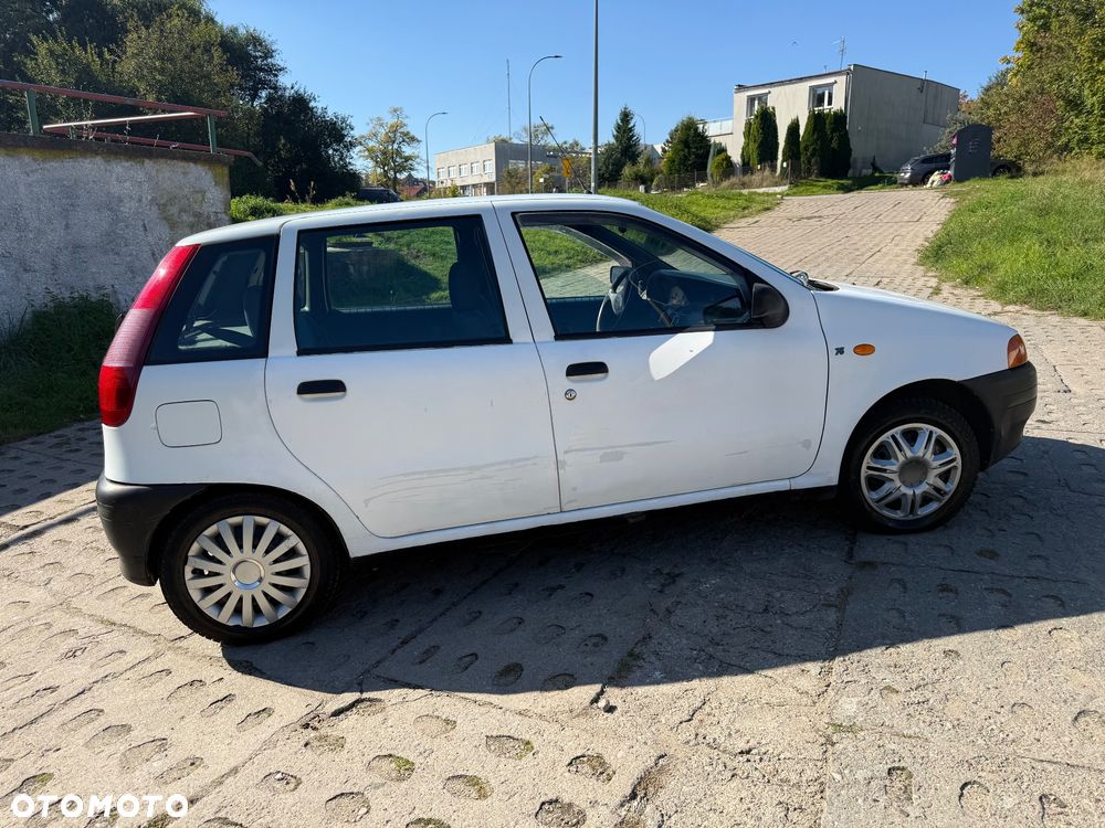 Fiat Punto - 6