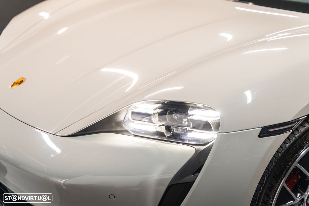 Porsche Taycan Sport Turismo 4S - 25