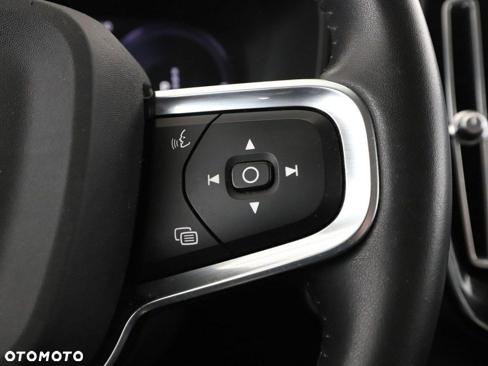 Volvo XC 40 T4 Recharge DKG Inscription Expression - 33